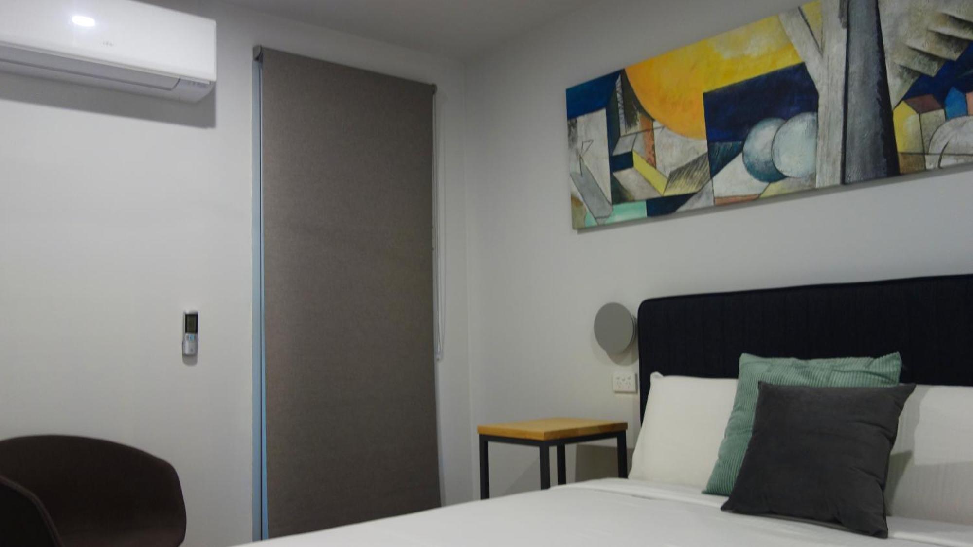 Semaphore Splash Apartments Port Adelaide Esterno foto
